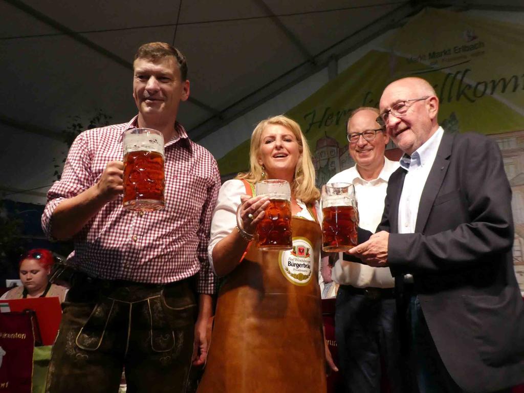 Deko Hoelzerne Hochzeit