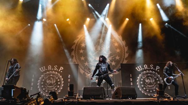 W.A.S.P. rocken bereits seit den 80ern die Bühnen und waren damit der größte Klassiker unter den Metalbands auf dem Breeze.