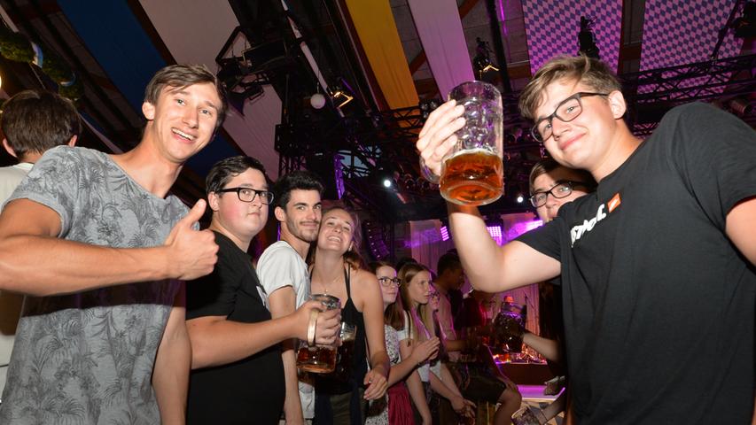 Biergartenwetter und Party zum Finale: Jura-Volksfest 2018