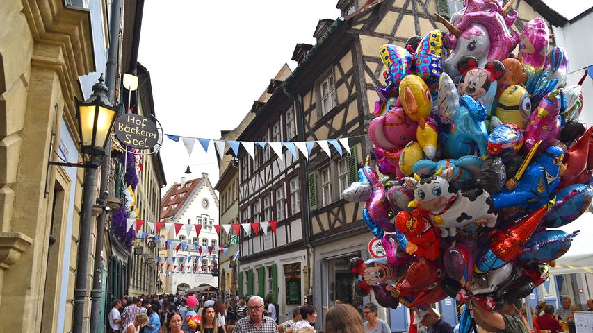 Die Sandkerwa im Bamberg zählt zu den schönsten Volksfesten in Bayern. In diesem Jahr hätte sie eigentlich zum 70. Mal vom 20. bis zum 24. August stattfinden sollen. Doch wie alle Großveranstaltungen fällt die Sandkerwa in diesem Jahr der Coronapandemie zum Opfer.