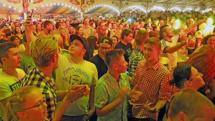 Kirchweih Weißenburg: Oberpfälzer Band rockt das Festzelt