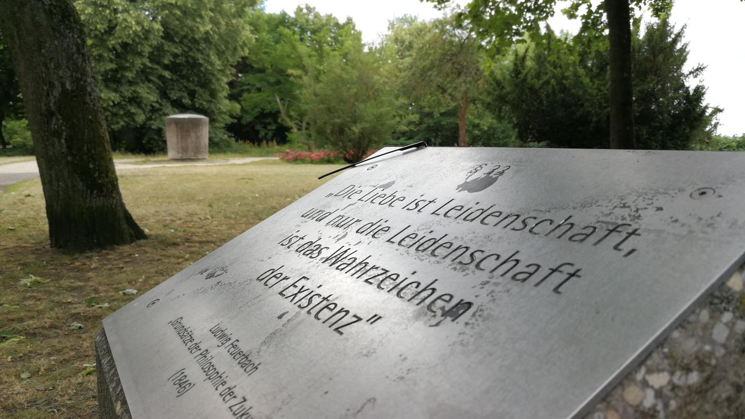 Eine Tafel zum Gedenken an Ludwig Feuerbach Eine Tafel zum Gedenken an Ludwig Feuerbach