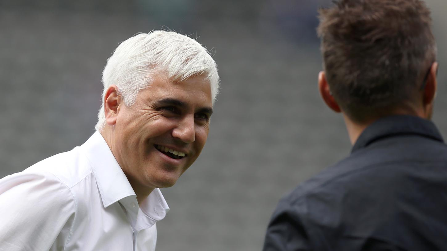 Da hat Andreas Bornemann allen Grund zur Freude. Die DFL zahlt eine Rekordsumme an alle Profivereine aus der Vermarktung, die auch dem FCN zugute kommt. Da hat Andreas Bornemann allen Grund zur Freude. Die DFL zahlt eine Rekordsumme an alle Profivereine aus der Vermarktung, die auch dem FCN zugute kommt.