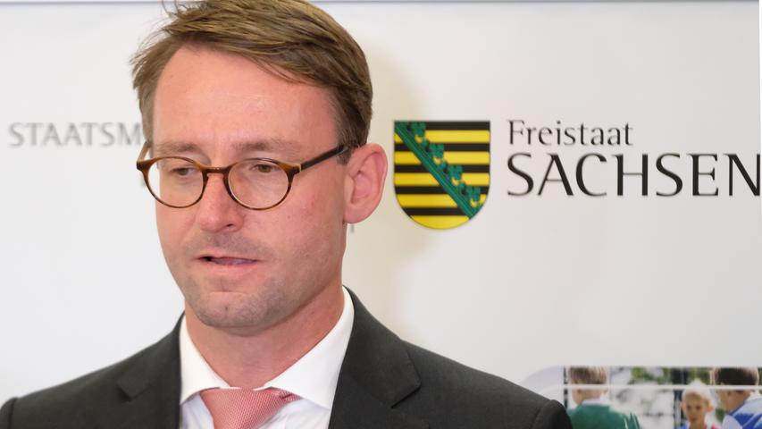 Sachsens Innenminister Roland Wöller (CDU) sprach im Zusammenhang mit den Ausschreitungen von einer "neuen Dimension der Eskalation".