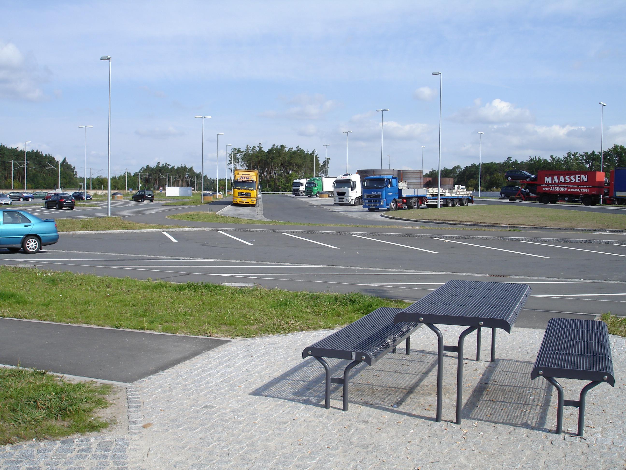 Umbau der Rastanlage Feucht im Jahr 2007.