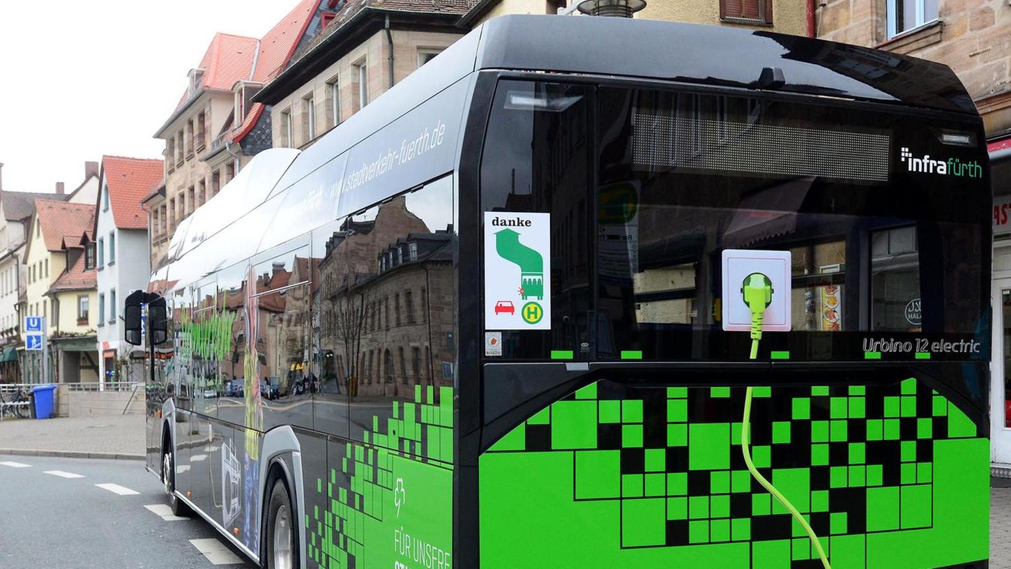 "Die Vision der Elektromobilität" - eine Führung samt Fahrt im Elektrobus mit OB Thomas Jung ist einer der Höhepunkte der Stadt(ver)führungen in Fürth.