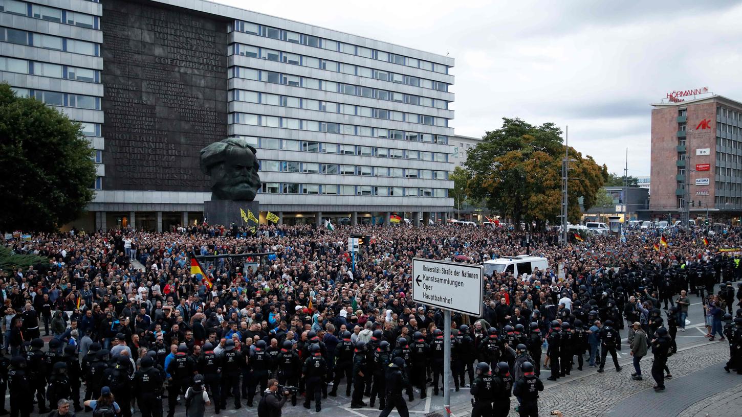 Großeinsatz bei Demonstrationen in Chemnitz.