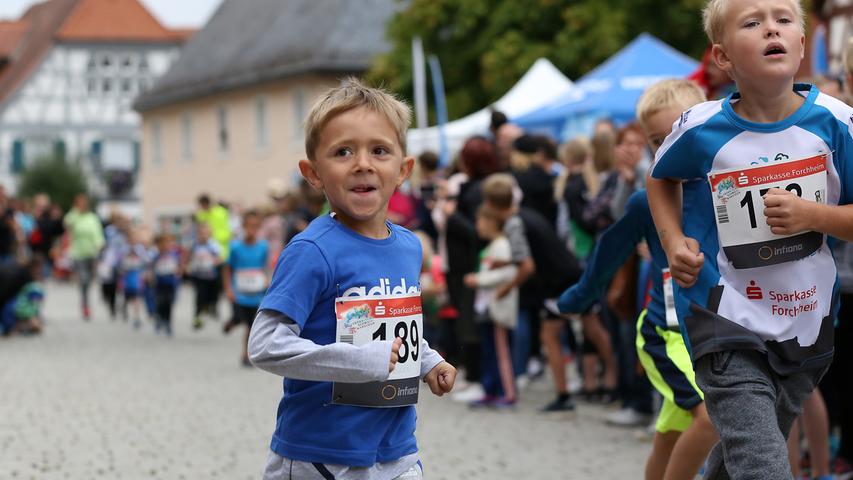 Bambini- und Schülerlauf: Grandioser Start des Fränkische-Schweiz-Marathons