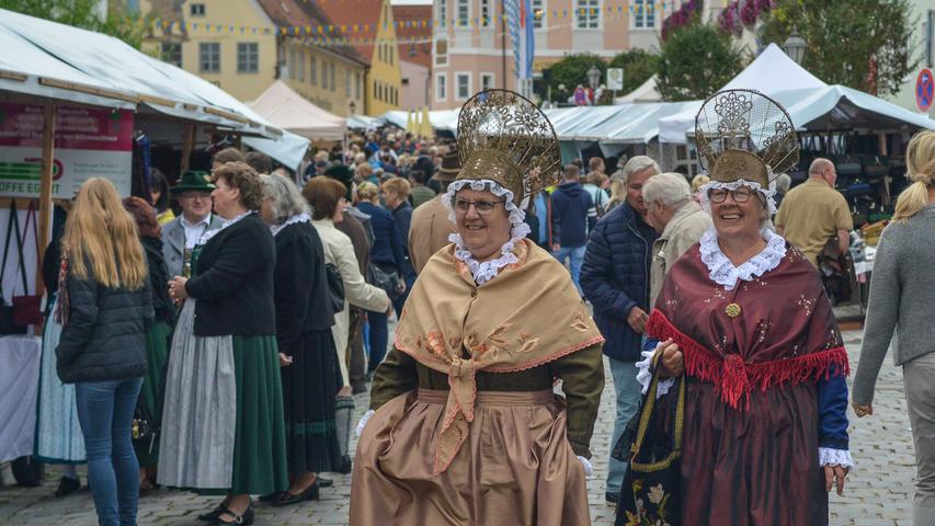 Gelebte Tradition: Der Gredinger Trachtenmarkt feiert Jubiläum