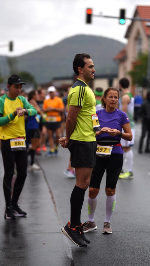 Schwitzen bei Regen: Sportler starteten beim Fränkische-Schweiz-Marathon 2018 durch