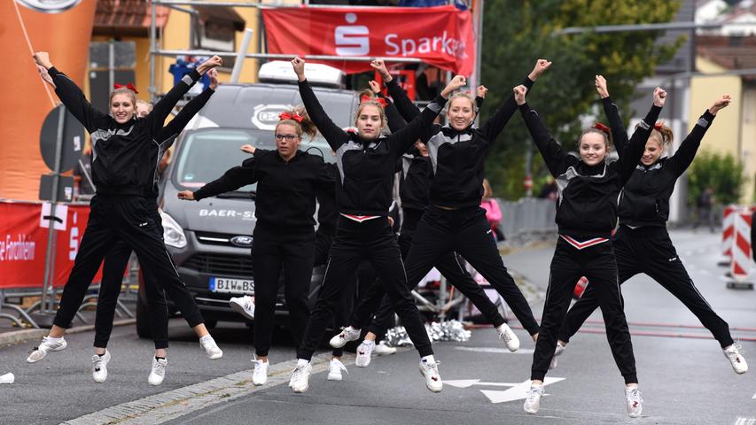 Mitfiebern und anfeuern: So sahen die Fans den Fränkische-Schweiz-Marathon 2018
