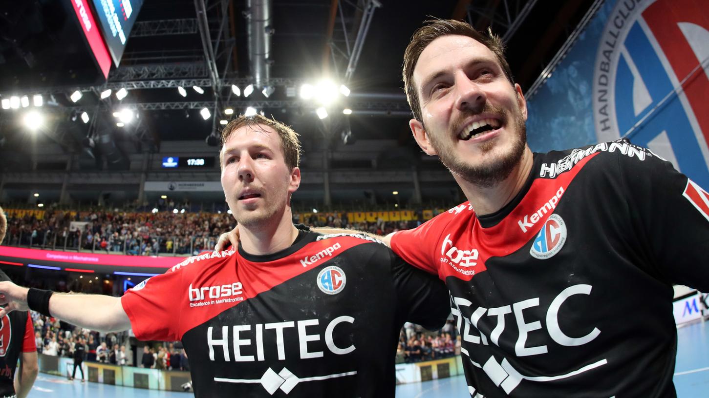 Aus Teamkollegen werden Trainer und Kapitän: Michael Haaß (rechts) und Nikolai Link haben neue Rollen beim HCE. Aus Teamkollegen werden Trainer und Kapitän: Michael Haaß (rechts) und Nikolai Link haben neue Rollen beim HCE.