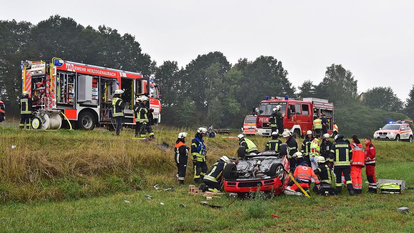 Unfall nahe Herzogenaurach: Autofahrer verletzt