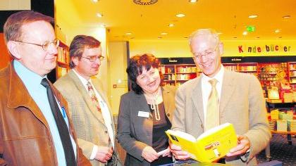 Zum Gedenken an brennende Bücher Zum Gedenken an brennende Bücher