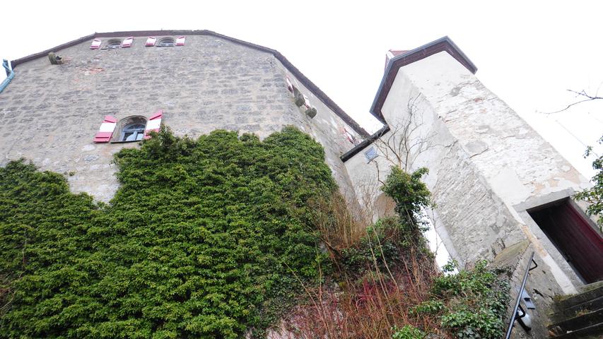Wer Hiltpoltstein sieht, muss auch die gleichnamige Burg sehen — vor allem am Tag des offenen Denkmals. Eine über 900-jährige Geschichte kann innerhalb der mittelalterlichen Mauern. Geöffnet von 10 bis 16 Uhr, Führungen um 10, 11, 14 und 15 Uhr.