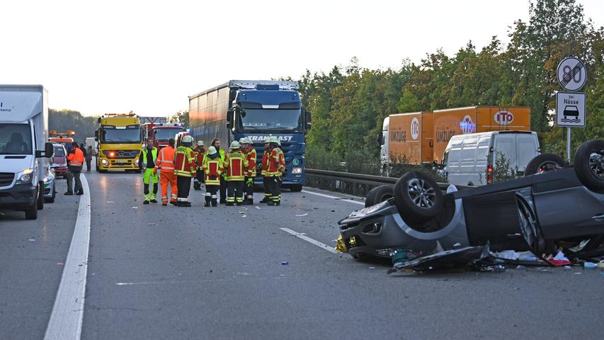 Schwerer Unfall bei Oberölsbach: Autobahn stundenlang gesperrt