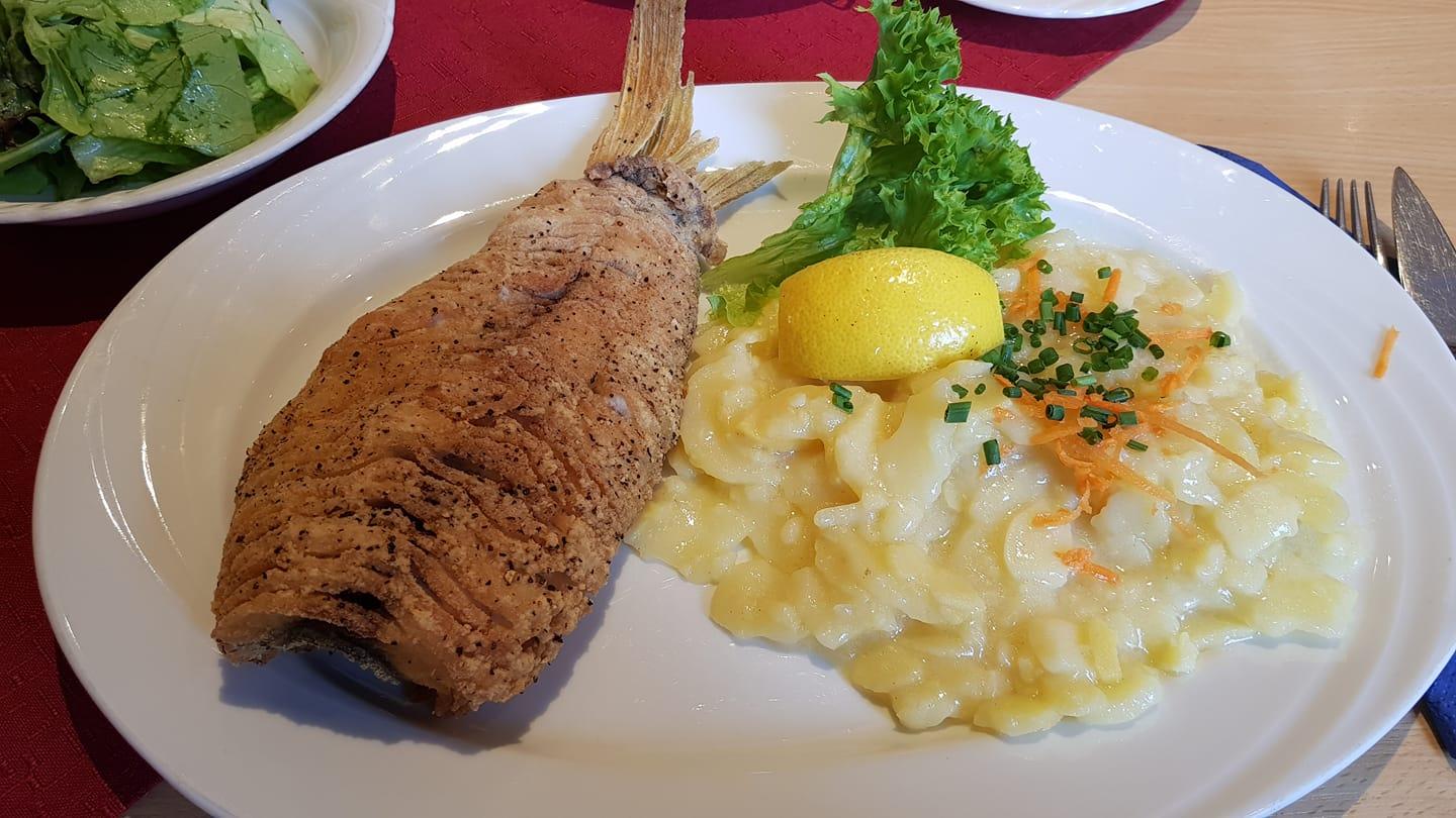 Krone (Schäfer) in ER-Hüttendorf