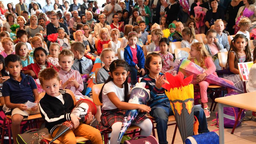 Einhorn und Krawatte: So war der erste Schultag im Landkreis Erlangen-Höchstadt