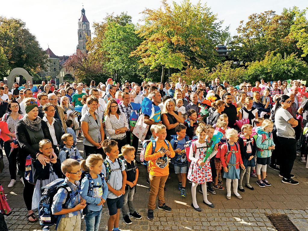 Weißenburger Grundschule begrüßte ABC-Schützen