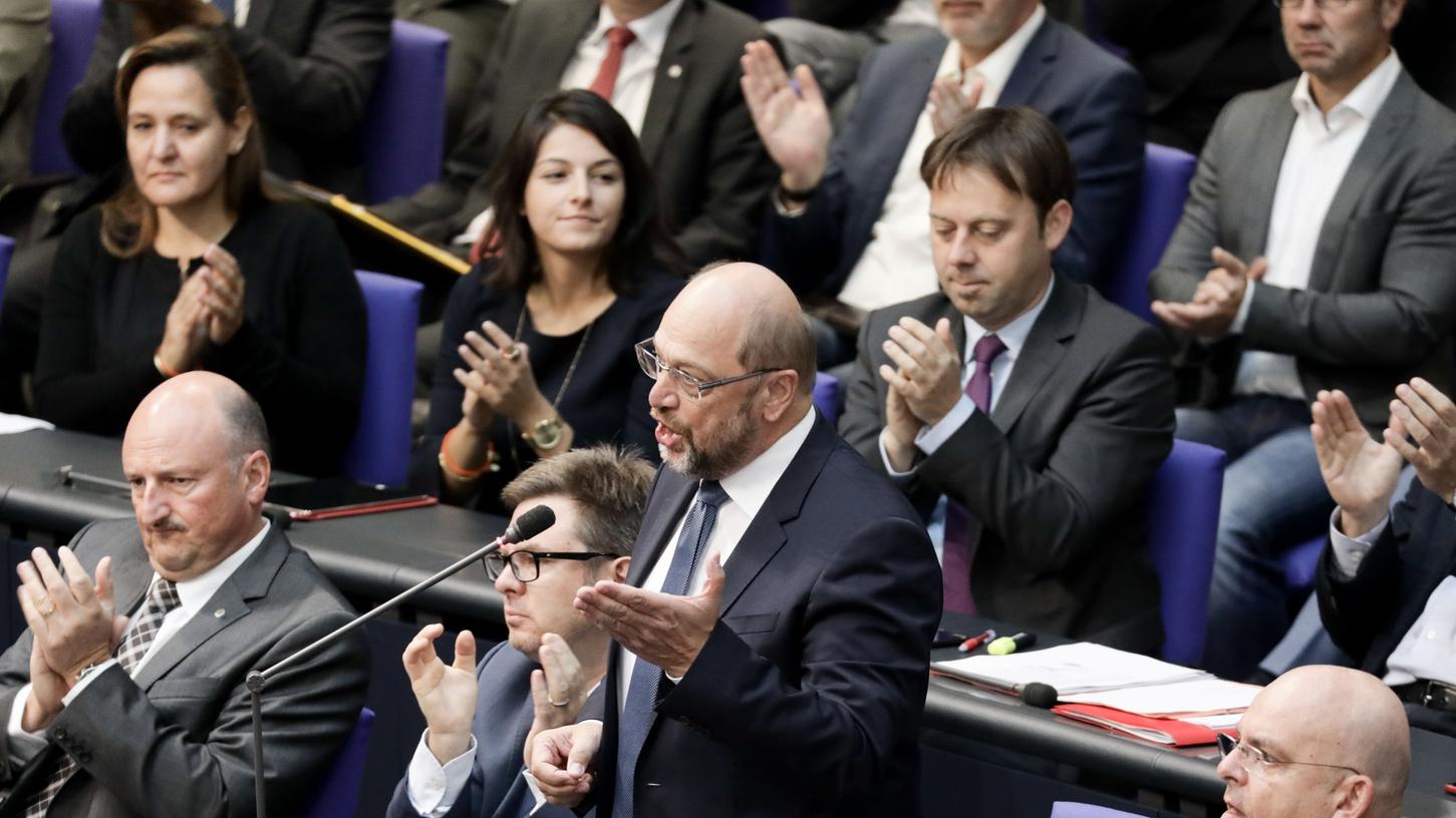 Martin Schulz, ehemaliger SPD-Parteivorsitzender, redete sich der Generaldebatte im Deutschen Bundestag in Rage.