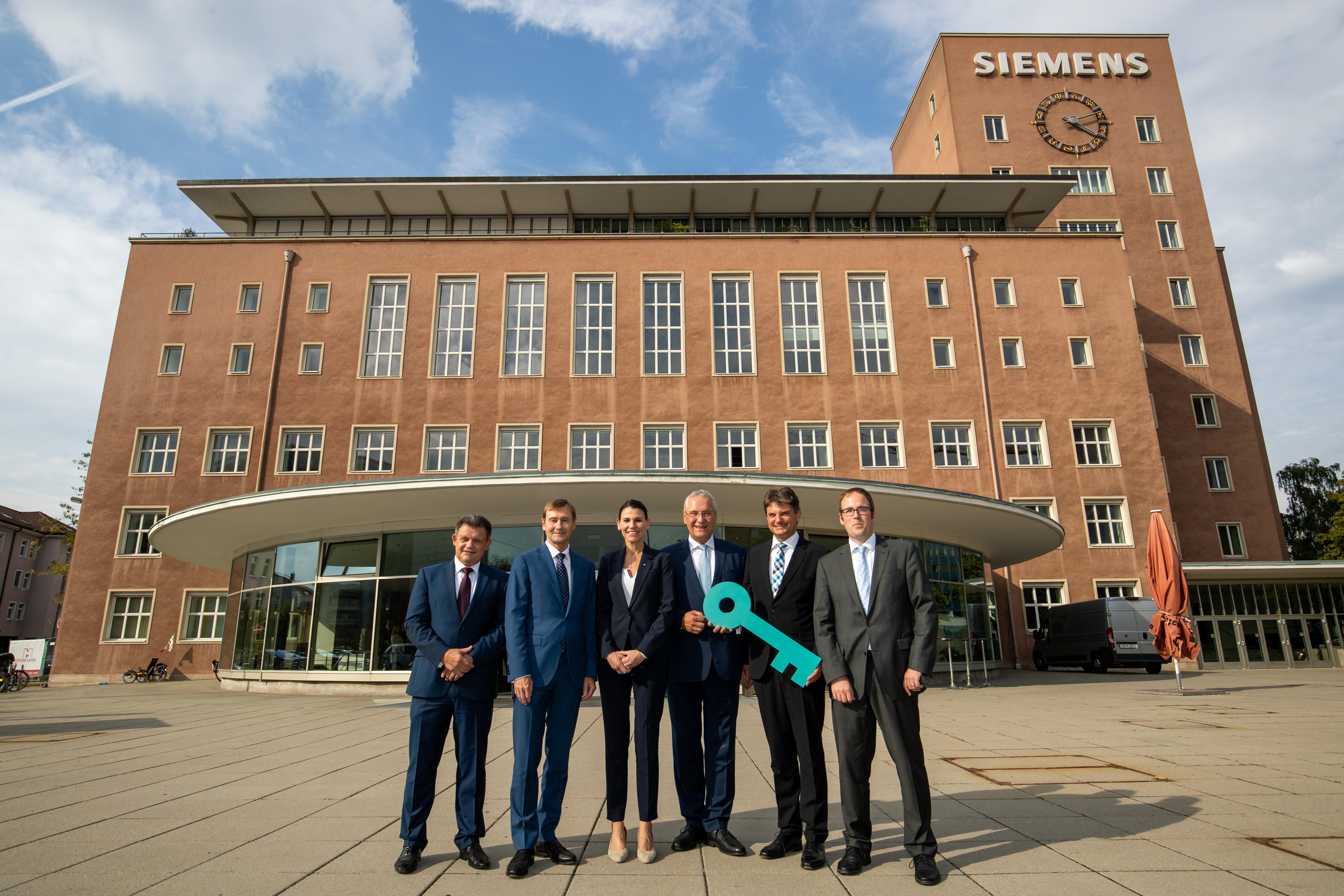 Freistaat übernimmt "Himbeerpalast"