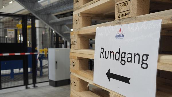 Weitere Eindrücke vom Hochregallager der Firma Altmühltaler in Treuchtlingen.