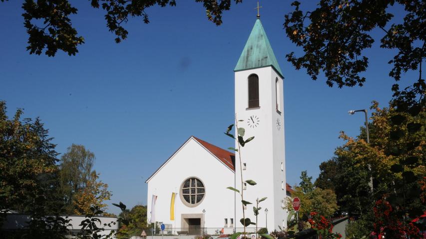 Kirchweih mit Kirchenzug in Wolfstein