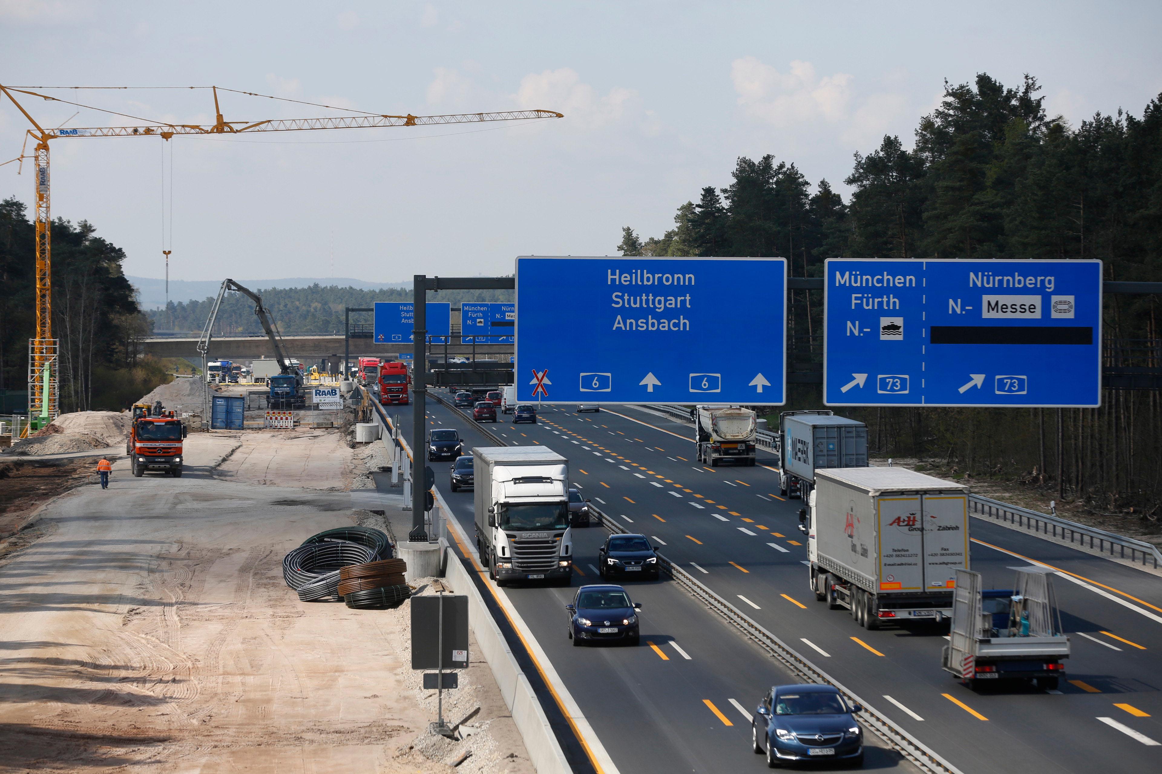 Viele Staus brachte 2015 bis 2017 der sechsstreifige Ausbau der A6 zwischen den Kreuzen Nürnberg-Süd (Schnittpunkt A6/A73) und Nürnberg-Ost (A6/A9) mit sich. 80 Millionen Euro kostete der Ausbau dieses 5,7 Kilometer langen Abschnitts.