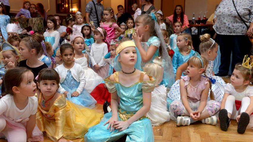 150 kleine Prinzessinnen gaben sich die Ehre