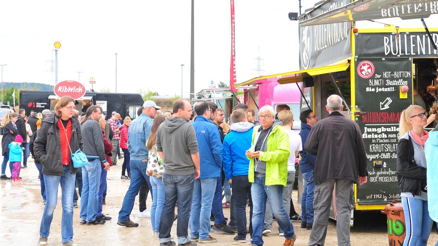 Essen auf Rädern: Food Trucks rollen schon lange durch Franken, am 7. und 8. August machen sie zum ersten Mal Halt in Höchstadt.