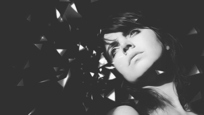 Maya Nadir macht melodramatischen bis hoffnungsvollen Pop mit Electro-Kickdrum, Synthie, Stimme, Loops und ausproduzierten Details mit experimentellem Hintergrund. Spielort: Hey Hey Bar - Spielzeit: 20.30 Uhr & 21.45 Uhr. Maya Nadir macht melodramatischen bis hoffnungsvollen Pop mit Electro-Kickdrum, Synthie, Stimme, Loops und ausproduzierten Details mit experimentellem Hintergrund. Spielort: Hey Hey Bar - Spielzeit: 20.30 Uhr & 21.45 Uhr.