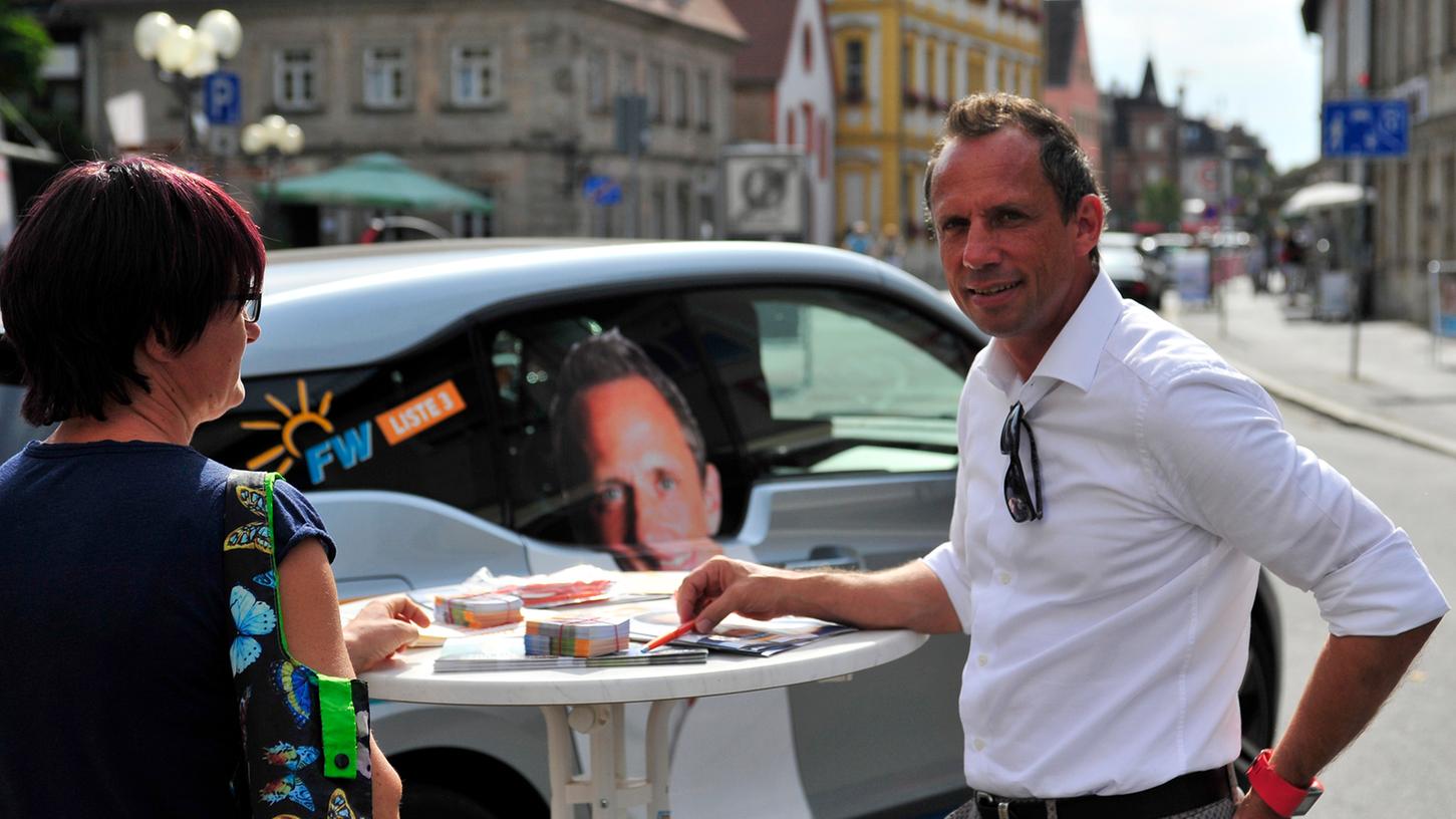 Thorsten Glauber will sich für Gespräche mit Bürgern Zeit nehmen. Bei seinem Wahlkampf tourt er durch den Landkreis. Thorsten Glauber will sich für Gespräche mit Bürgern Zeit nehmen. Bei seinem Wahlkampf tourt er durch den Landkreis.