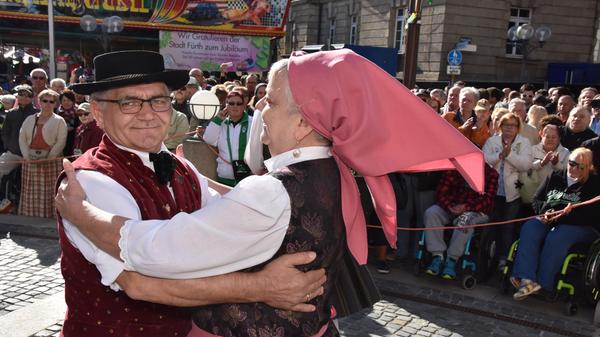 ... und werden vom Publikumsapplaus ordentlich angeheizt.