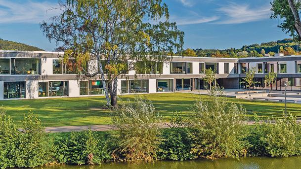 Die Weißenburger Mittelschule wird offiziell eingeweiht