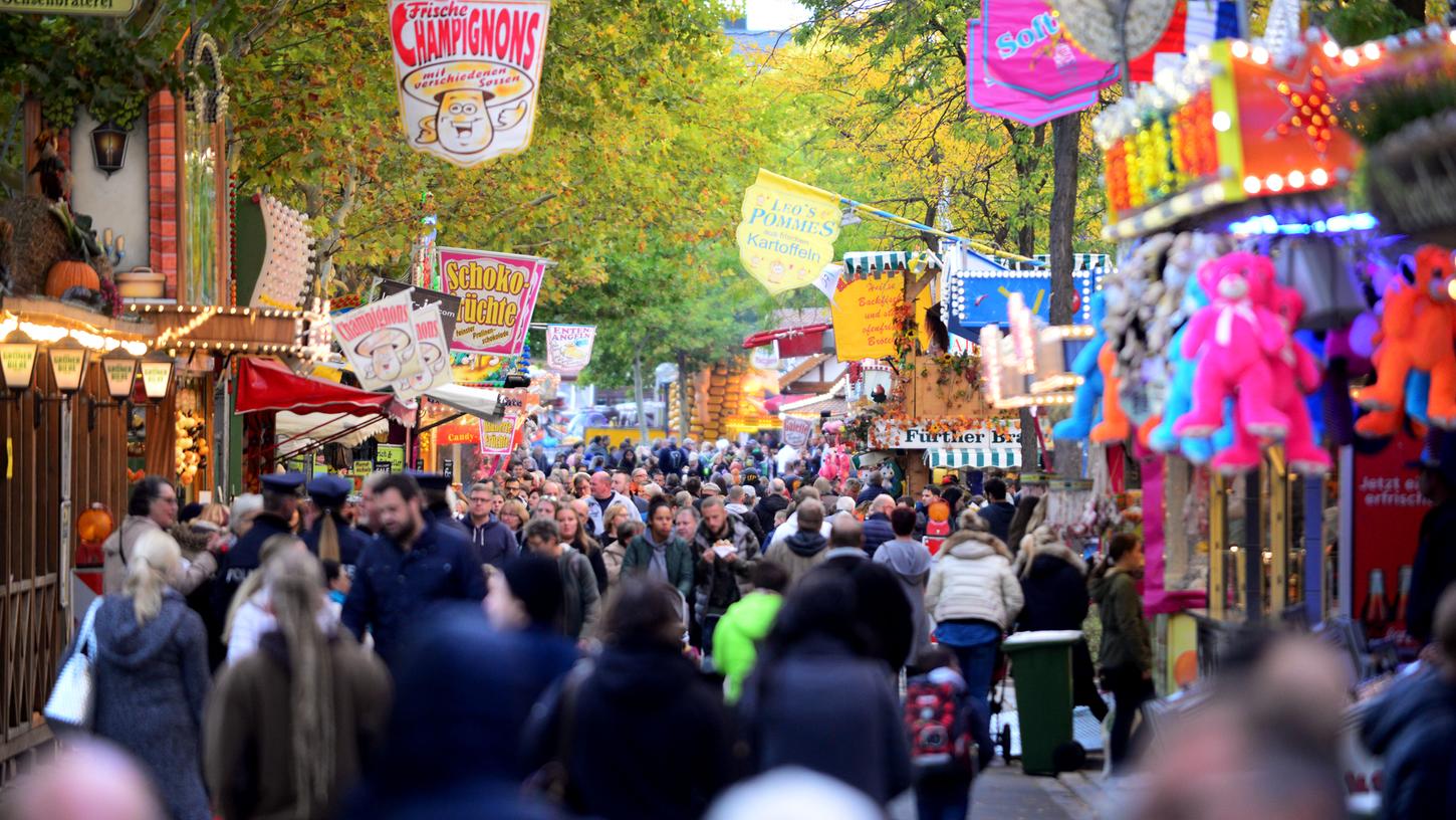 Bilder wie dieses wecken wehmütige Erinnerungen an Kärwatage, wie es sie in Fürth bis 2019 gab.