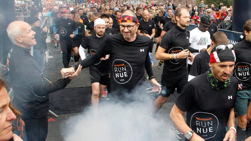 Nebel und Selfie-Time: Alle Bilder vom Halbmarathon beim Stadtlauf