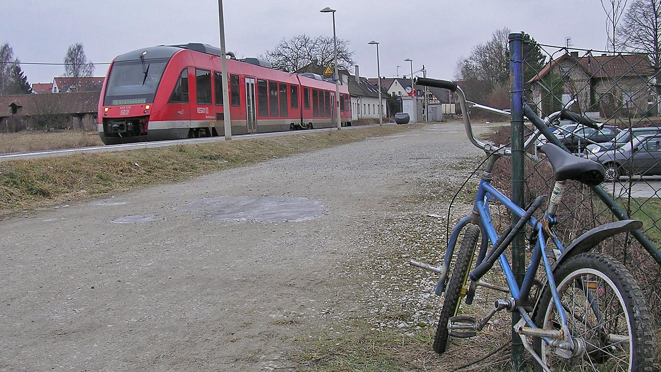 Eltern überlegen bereits, ob ihre Kinder wegen der permanenten Probleme nicht besser mit dem Rad als mit der Gräfenbergbahn zum Eckentaler Gymnasium fahren sollten.