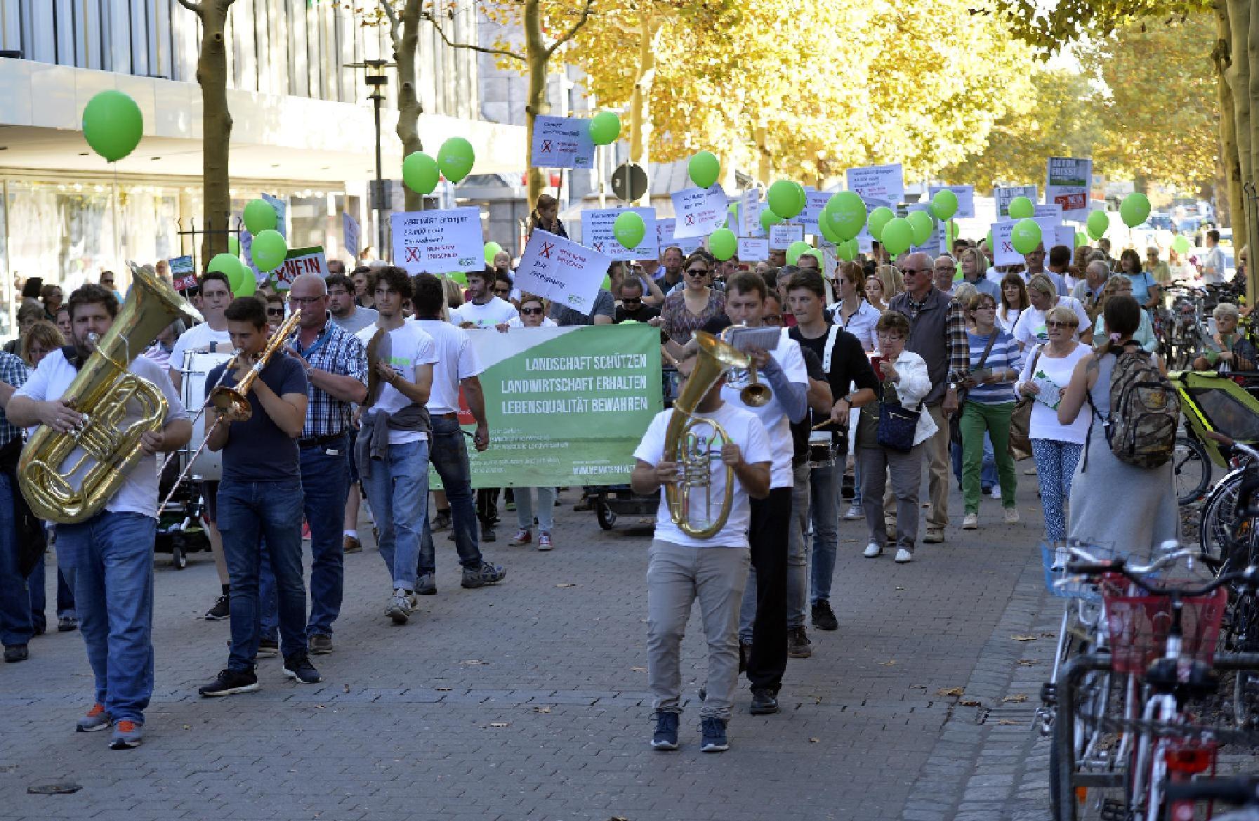 Mehr als 600 Teilnehmer in Erlangen bei Demo gegen "West III" Nordbayern