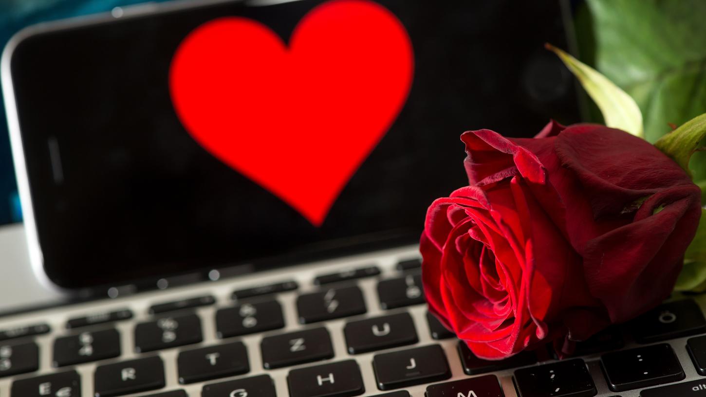 Augen auf beim Online-Dating: Drei Männer haben ihre Opfer beim Online-Dating um hohe Geldsummen betrogen.