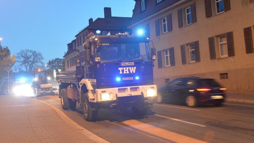 Diesel in der Innenstadt: Ölspur durch Erlangen hält das THW in Atem