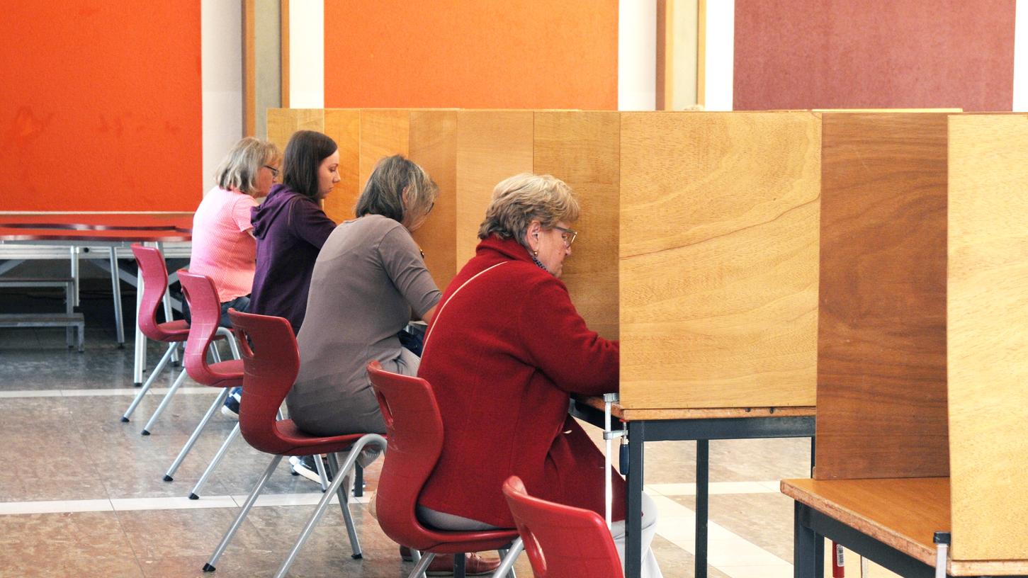 Viele Herzogenauracher gaben am Sonntag ihre Stimme ab. Viele Herzogenauracher gaben am Sonntag ihre Stimme ab.