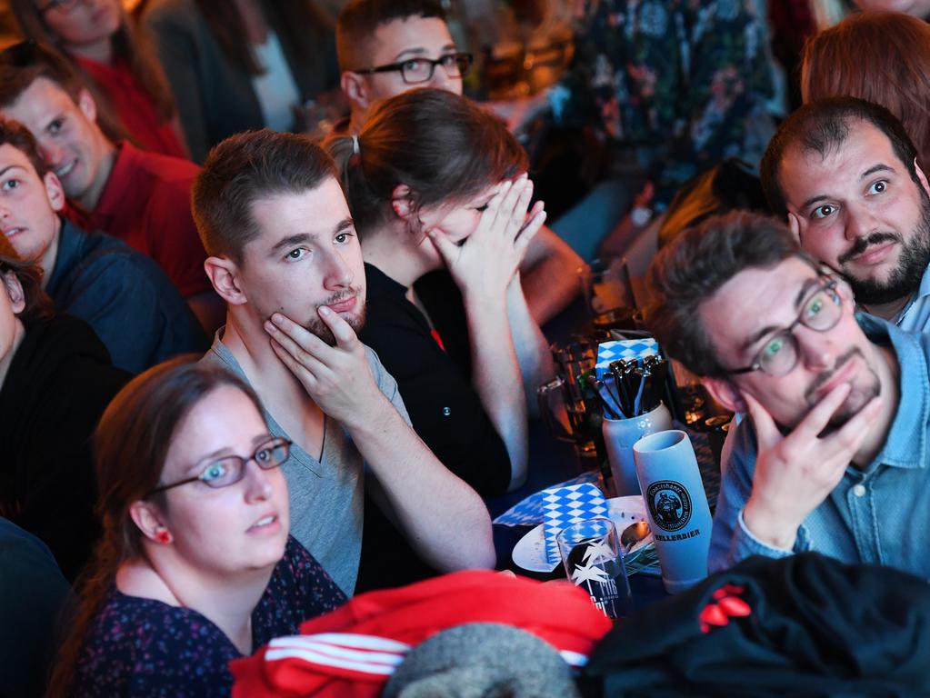 Vieregg Text Redaktion Lektorat Sv Verlag Feste In Der Pfalz