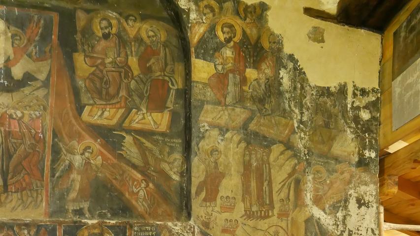 Fresken in der Auferstehungskirche in Mborje