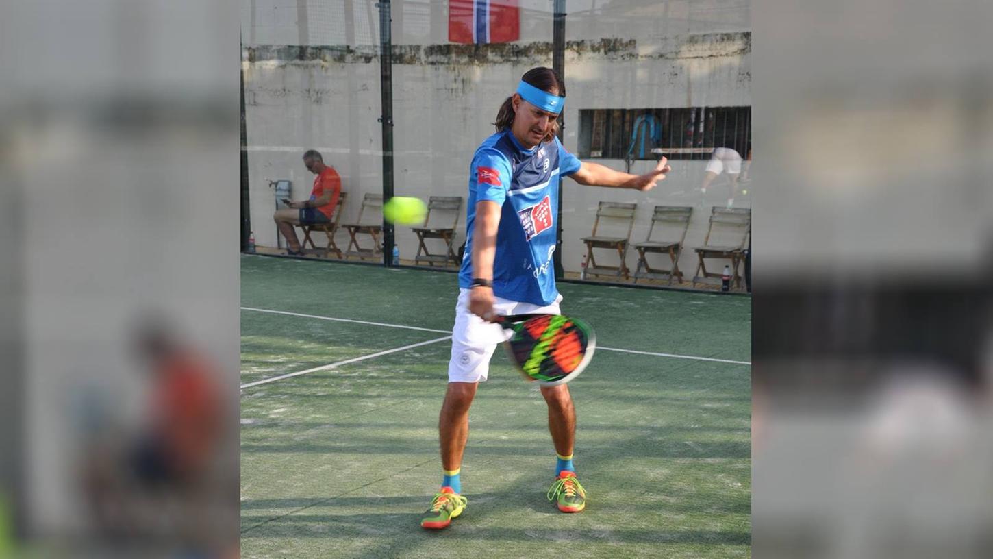 Für Harald Payrleitner und seine Österreicher waren die meisten Gegner bei der Padel-WM in Spanien eine Hausnummer zu groß. Für Harald Payrleitner und seine Österreicher waren die meisten Gegner bei der Padel-WM in Spanien eine Hausnummer zu groß.