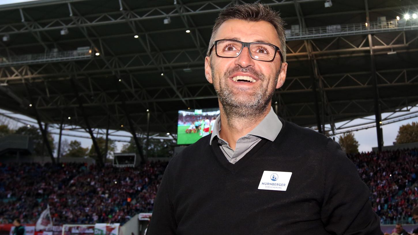 Club-Trainer Michael Köllner will auch nach dem Spiel gegen Hoffenheim noch Grund zum Lachen haben.