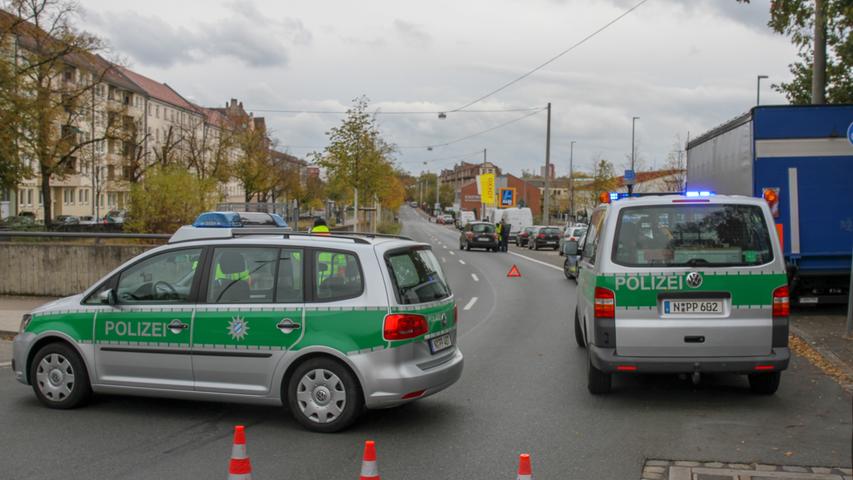 Auf Straße gerannt: Zehnjähriger in Nürnberg von Auto erfasst
