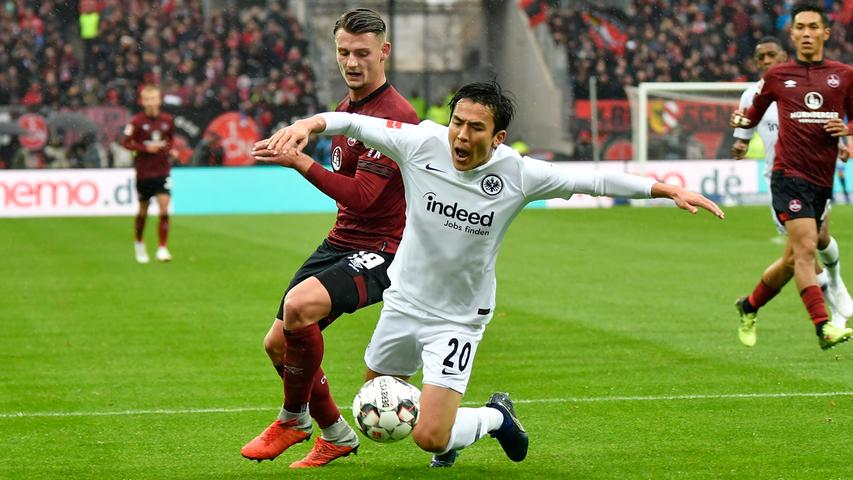 FCN gegen Frankfurt: Mal herrscht der Club, mal Eintracht