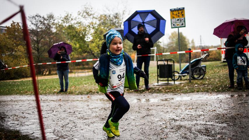 Trotz Kälte und Regen: Spaß beim FSV-Lauf