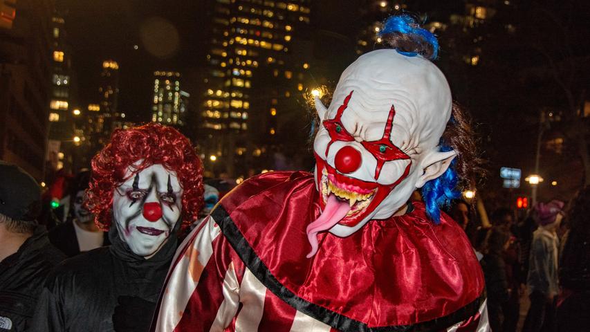 Blutverschmiert und ungeniert: Die Halloweenparade in New York 2018