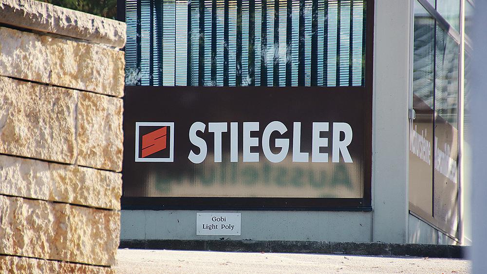 Seit mehr als 250 Jahren steht der Name Stiegler im Altmühltal für Naturstein: Jetzt droht die Auflösung des Unternehmens. Die Solnhofener Firma mit 80 Mitarbeitern hat Insolvenz angemeldet. Nun beginnen die Verhandlungen über einen möglichen Investor. Seit mehr als 250 Jahren steht der Name Stiegler im Altmühltal für Naturstein: Jetzt droht die Auflösung des Unternehmens. Die Solnhofener Firma mit 80 Mitarbeitern hat Insolvenz angemeldet. Nun beginnen die Verhandlungen über einen möglichen Investor.